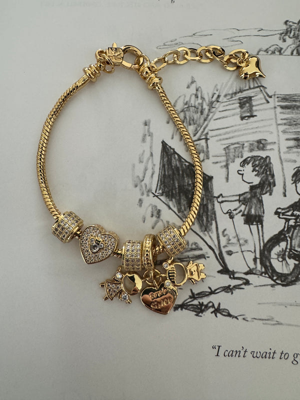 Charm bracelet