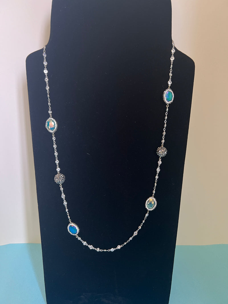 Diamanté Chain with shimmer beads