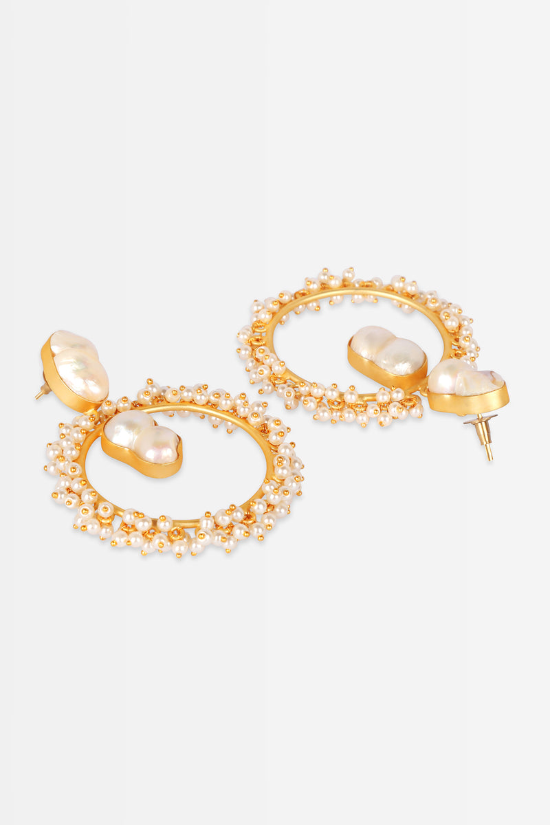 Isabella Pearl earrings