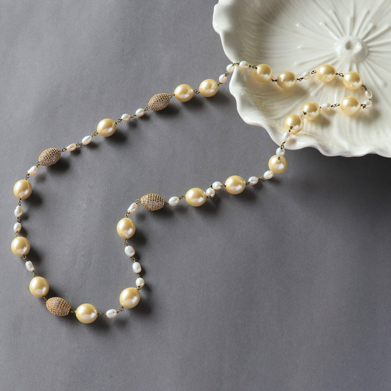 Yellow & white Pearl string with diamond beads